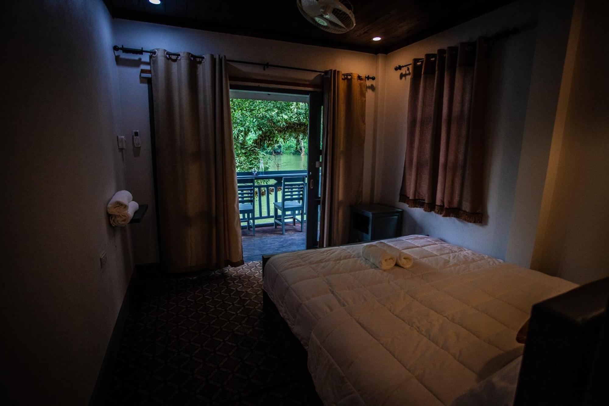 Dokchampa River View Villa Nongkhiaw 外观 照片